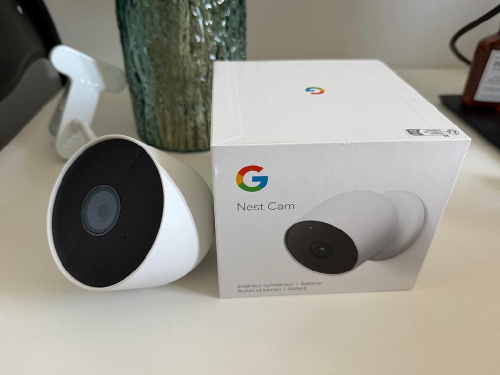 Google Nest Cam (batterij) - Binnen/Buiten Beveiligingscamer, Audio, Tv en Foto, Videobewaking, Ophalen of Verzenden, Zo goed als nieuw