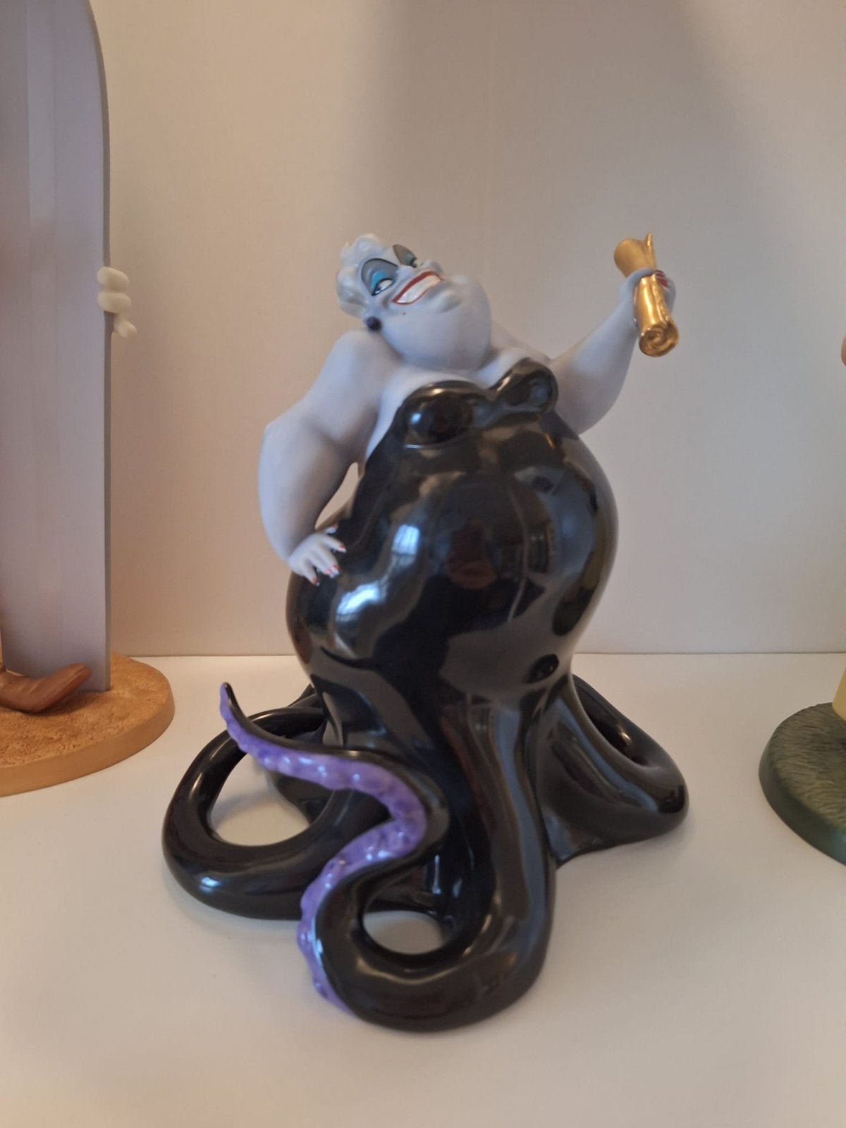 WDCC Disney Ursula beeldje - De Kleine Zeemeermin, Verzamelen, Disney, Ophalen, Zo goed als nieuw, Beeldje of Figuurtje