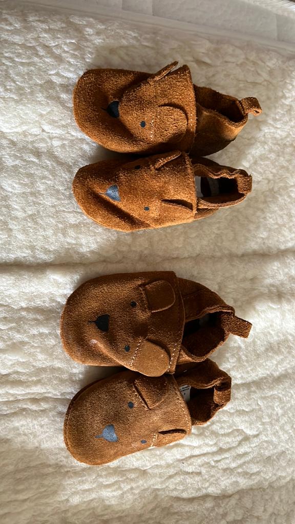 Baby slofjes maat 19, Ophalen of Verzenden, Zo goed als nieuw, Jongetje of Meisje, Slofjes