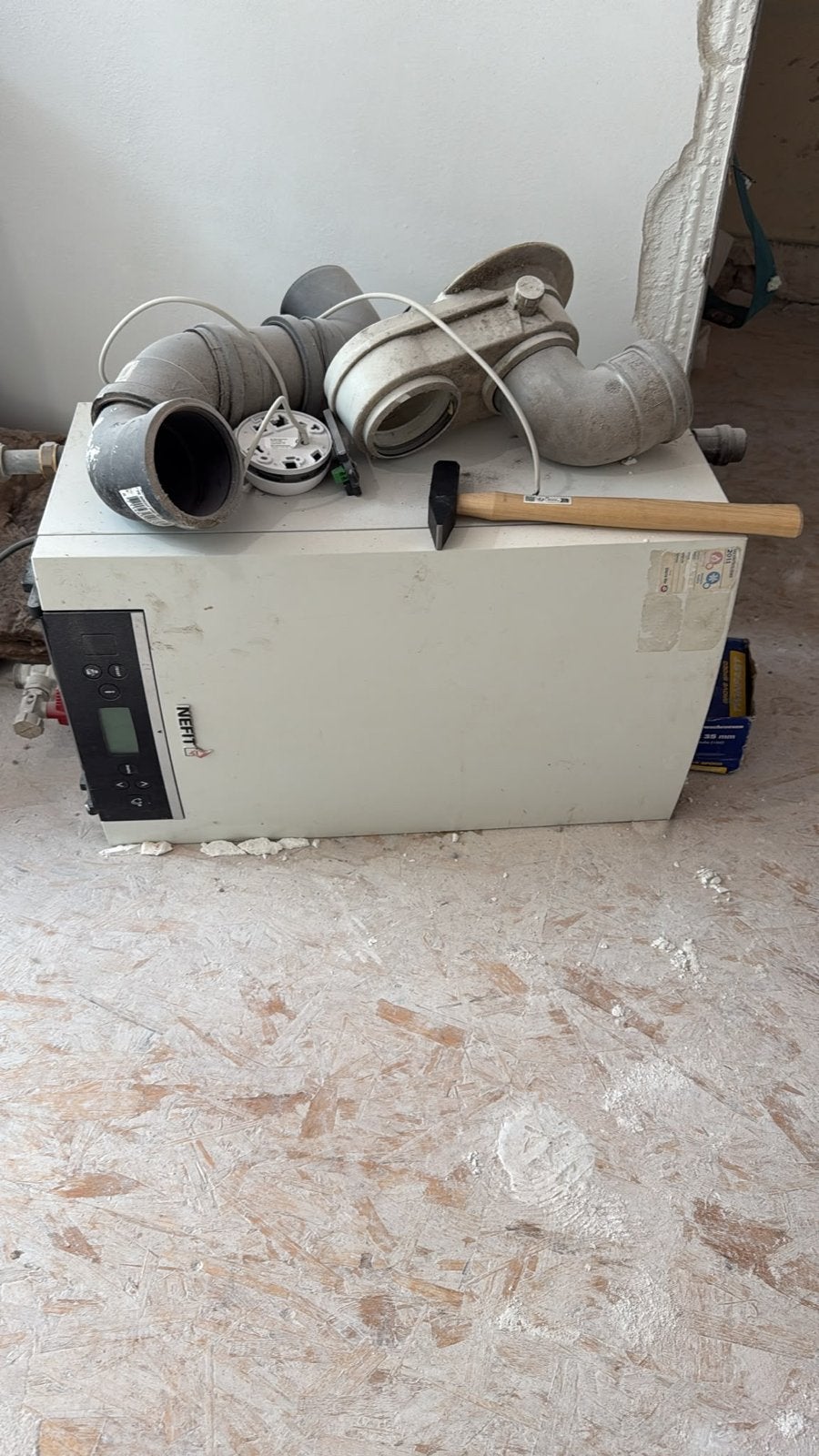 Nefit CV-ketel met rookgasafvoer - Gebruikt, Doe-het-zelf en Verbouw, Verwarming en Radiatoren, Ophalen, 30 tot 80 cm, Gebruikt