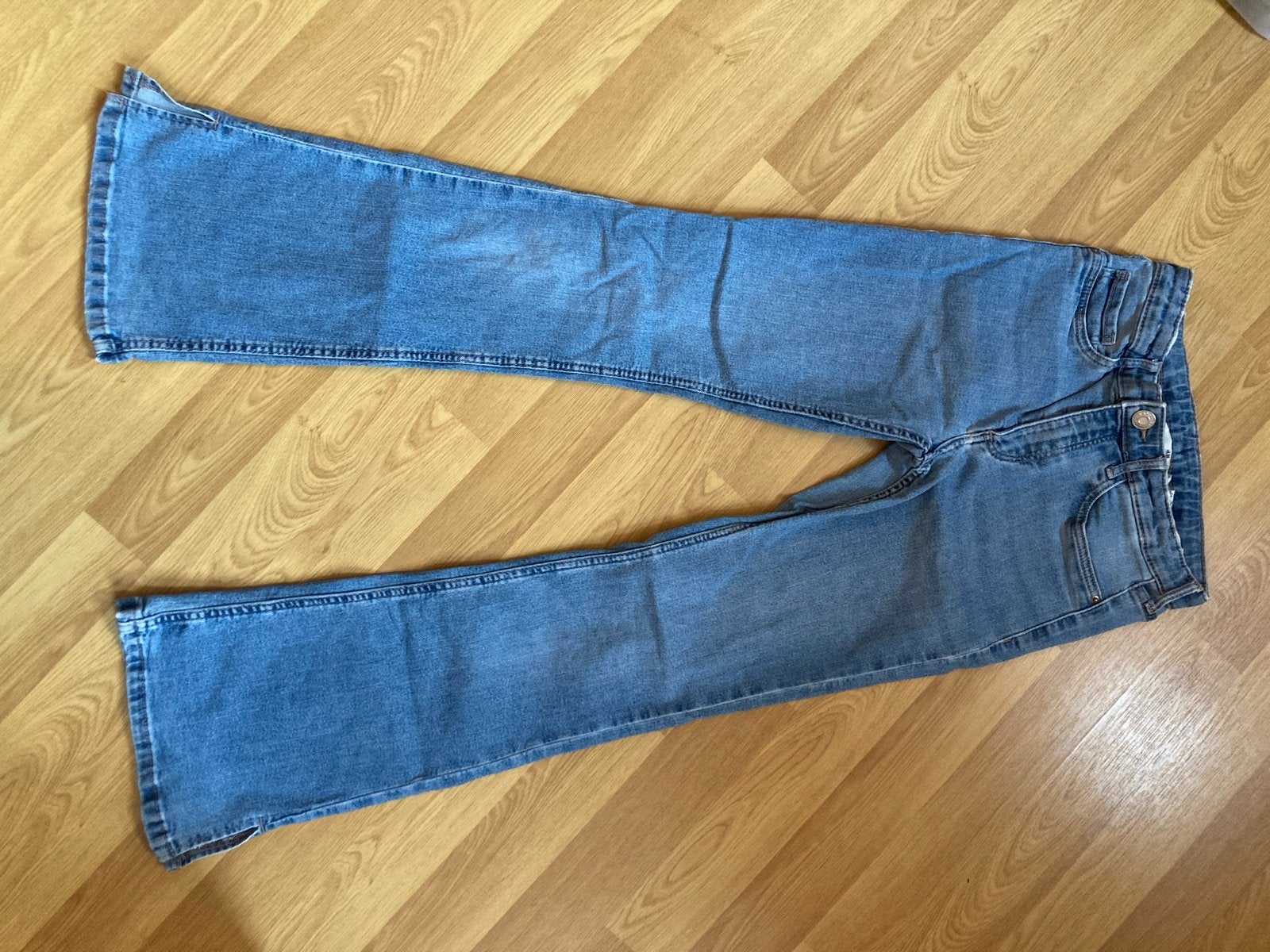 H&M Flare Jeans voor Meisjes - Maat 140, Ophalen of Verzenden, Gebruikt, Meisje, Broek