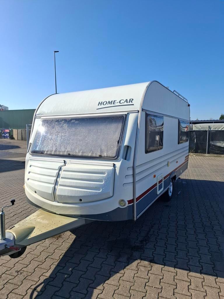 Home Car 435 Rally, Caravans en Kamperen, Caravans, Particulier, tot en met 4, 750 - 1000 kg, Treinzit, Home-car, 2 aparte bedden