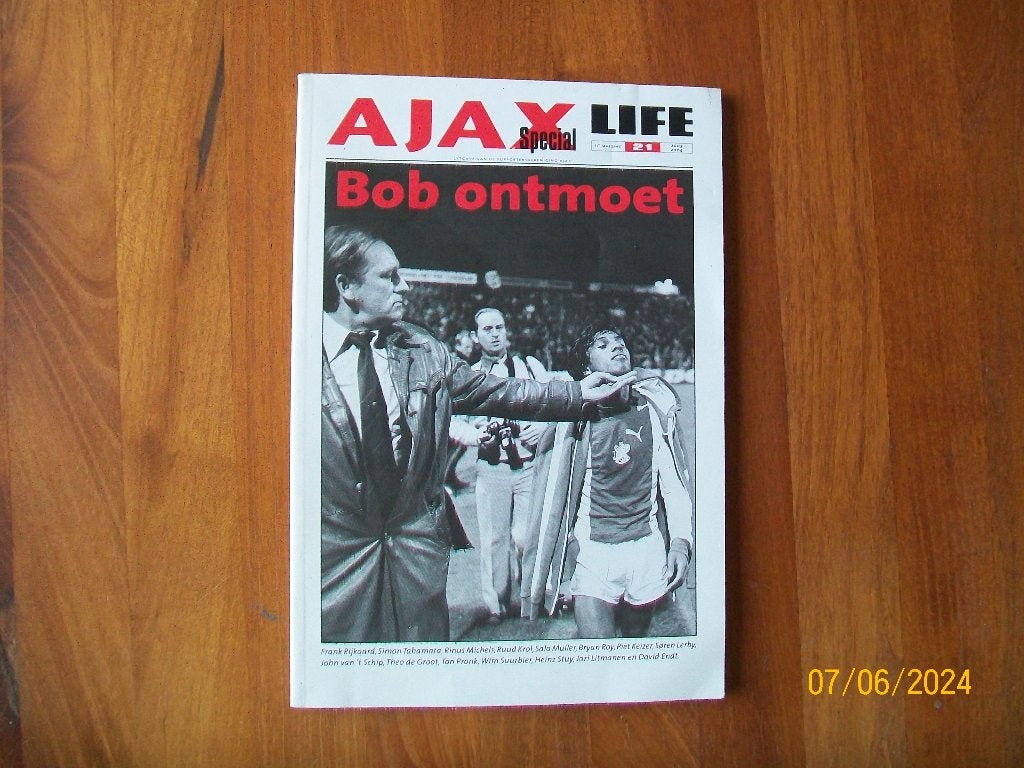 Bob Ontmoet - Ajax Life Special ( Tahamata), Verzenden, Zo goed als nieuw, Ajax, Boek of Tijdschrift