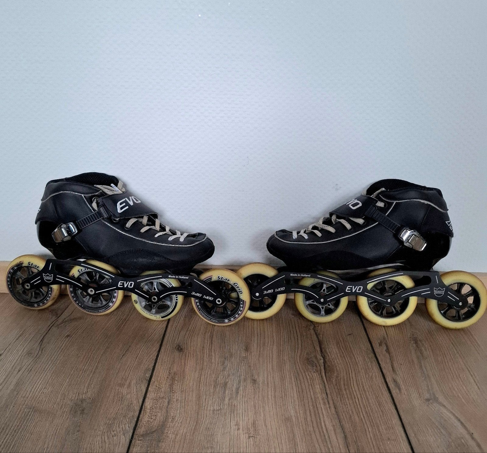 Evo Adore skeelers maat 43, Ophalen of Verzenden, Inline skates 4 wielen