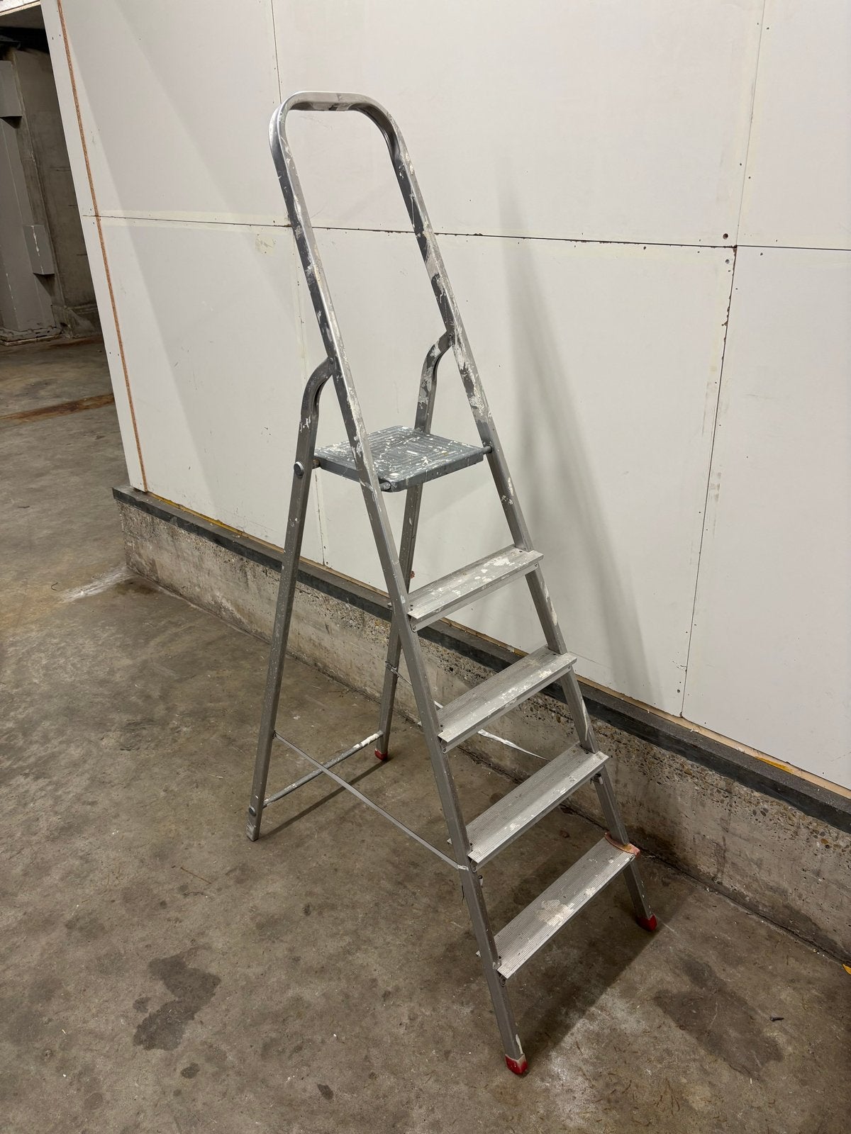 Gebruikte aluminium trap met 4 treden, Doe-het-zelf en Verbouw, Ophalen, Gebruikt, Trap, Minder dan 2 meter