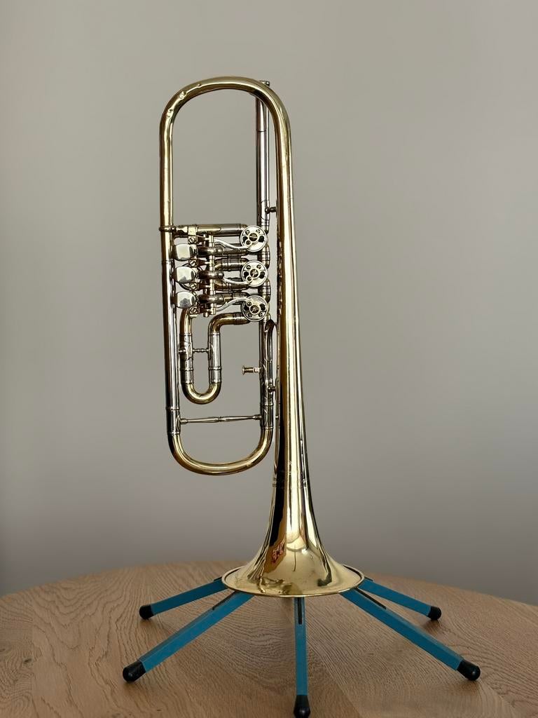 Miraphone trompet, Muziek en Instrumenten, Blaasinstrumenten | Trompetten, Ophalen, Gebruikt, Bes-trompet