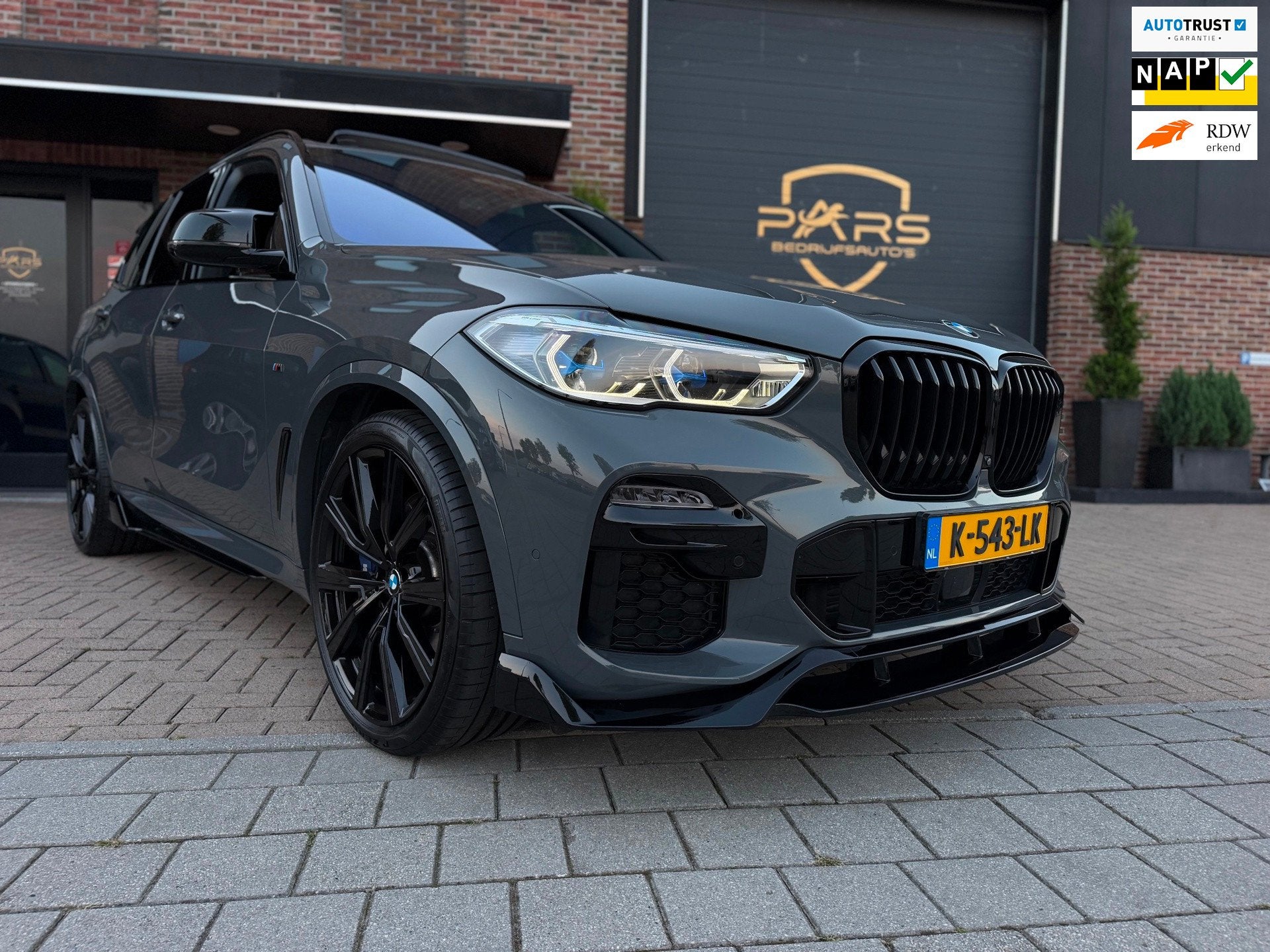 BMW X5 XDrive45e High Executive + M Performance Dravitgrau L, Auto's, BMW, Dealer onderhouden, Gebruikt, Automatische klimaatregeling