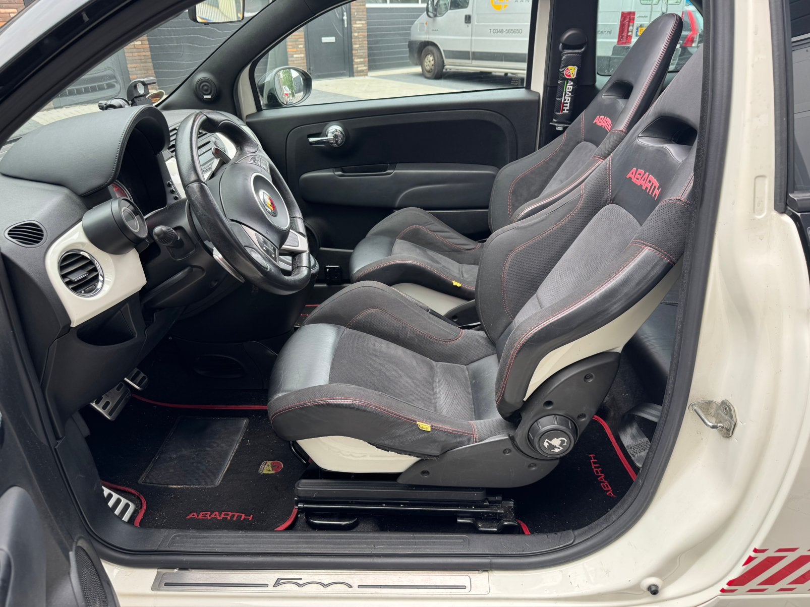 Fiat 500 Abarth 595 Cabrio (schade) Automaat Sabelt kuipsto, Auto-onderdelen, Ophalen of Verzenden, A, A, A