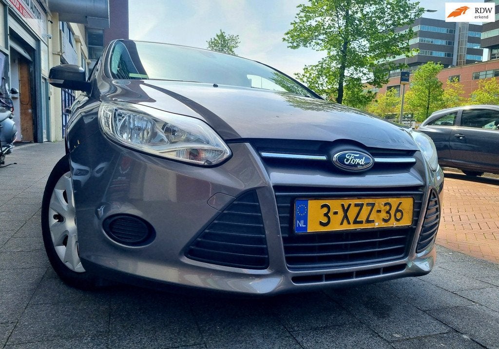 Ford Focus 1.0 EcoBoost Edition Airco Carplay, Auto's, Ford, Bedrijf, Te koop, Focus, ABS, Airbags, Airconditioning, Boordcomputer