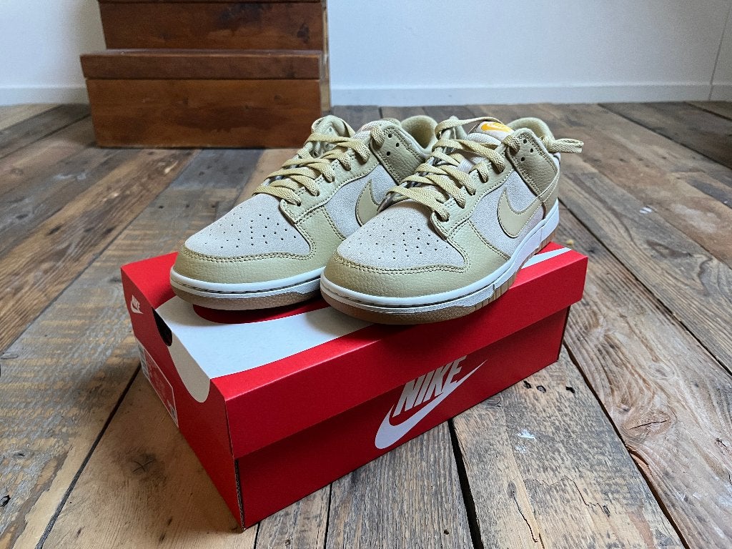 Nike Dunk Low Tan Suede - 42, Overige kleuren, Nike, Nieuw, Ophalen of Verzenden
