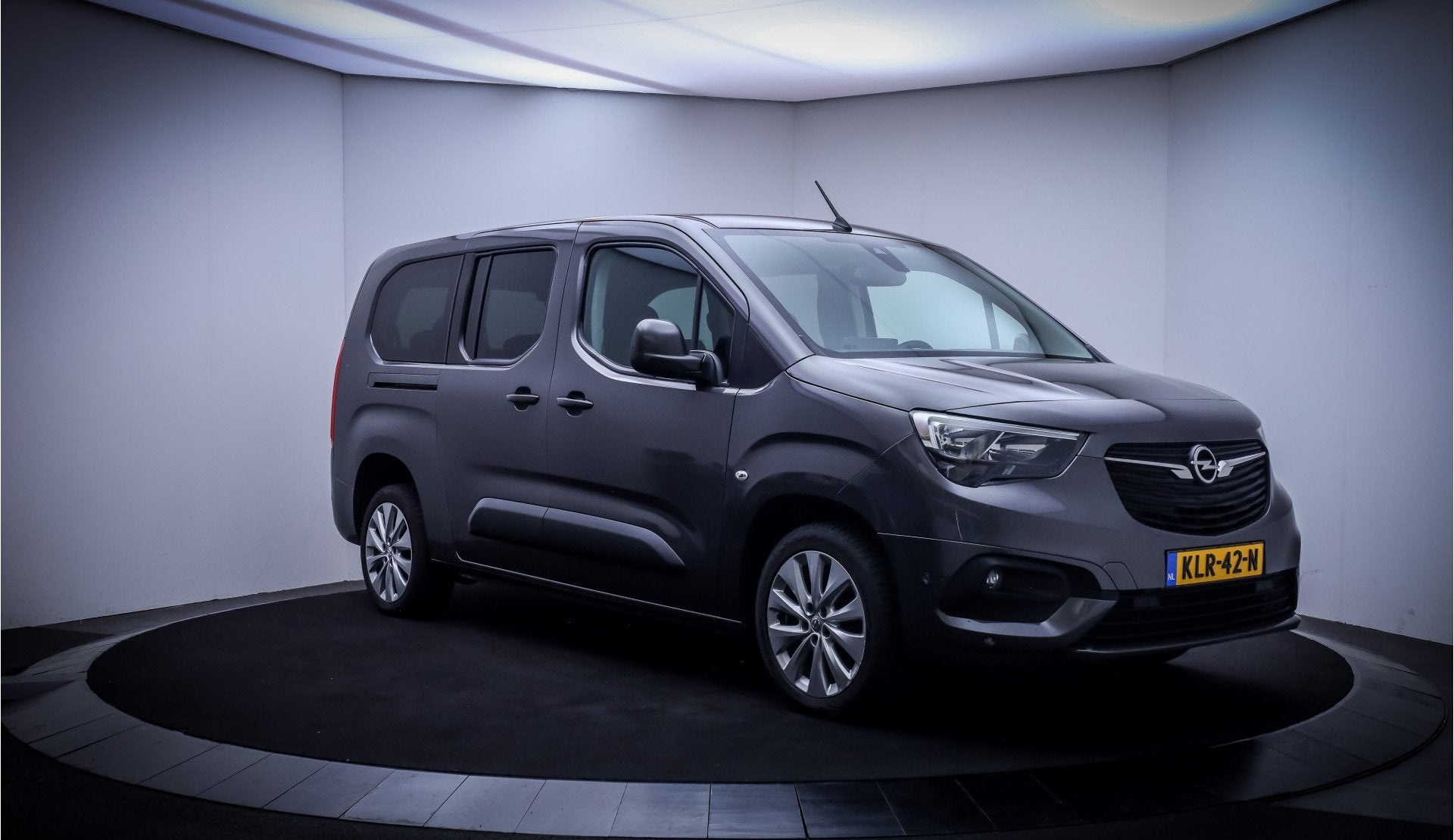 Opel Combo Life 1.2T Aut. 7p XL Advance NAVI | CLIMA | CAM., Auto's, Dealer onderhouden, Stof, Gebruikt, 7 stoelen