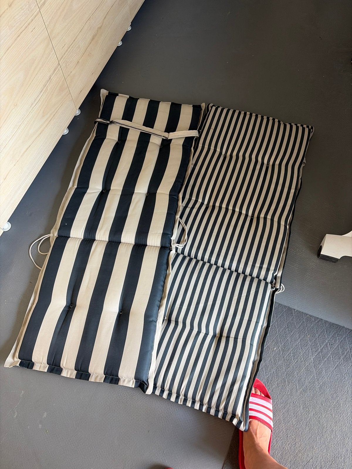 Gestreepte ligkussens (2 stuks) - Zwart/Wit, Ophalen of Verzenden, Modern, Textiel, Gebruikt
