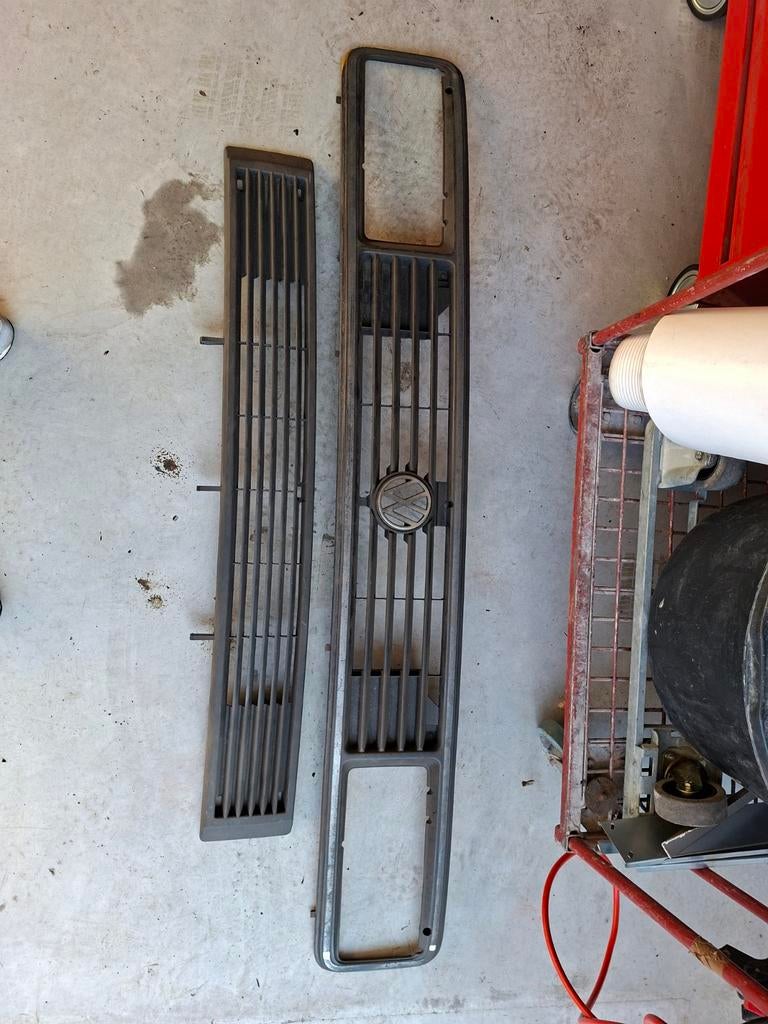 Vw t3 grill  / en golf 2, Auto-onderdelen, Ophalen of Verzenden