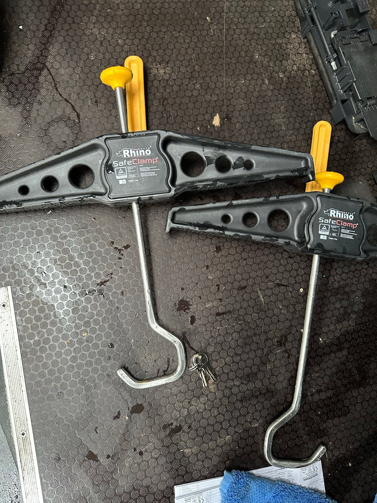 Rhino SafeClamp Ladderklemmen (set van 2), Ophalen, Gebruikt