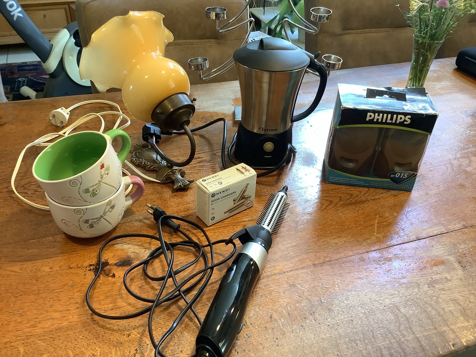 Diverse gratis af te halen: lamp, krultang, soepkommen, etc., Ophalen, Vintage, Gebruikt, Meerkleurig