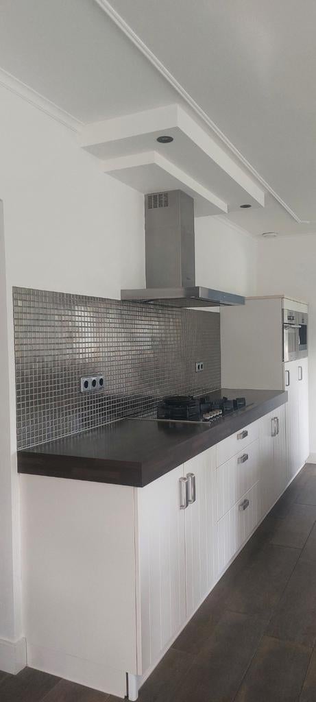 Keuken met gaskookplaat en inbouwapparatuur, Witgoed en Apparatuur, Fornuizen, Ophalen, Gebruikt, 60 cm of meer, Gas