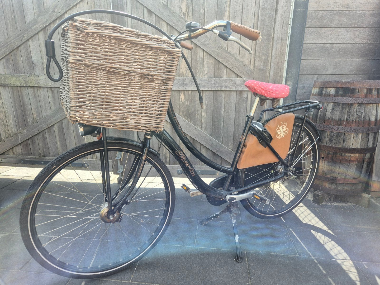 Sparta damesfiets met mand, Ophalen, Terugtraprem, Sparta, 53 tot 56 cm