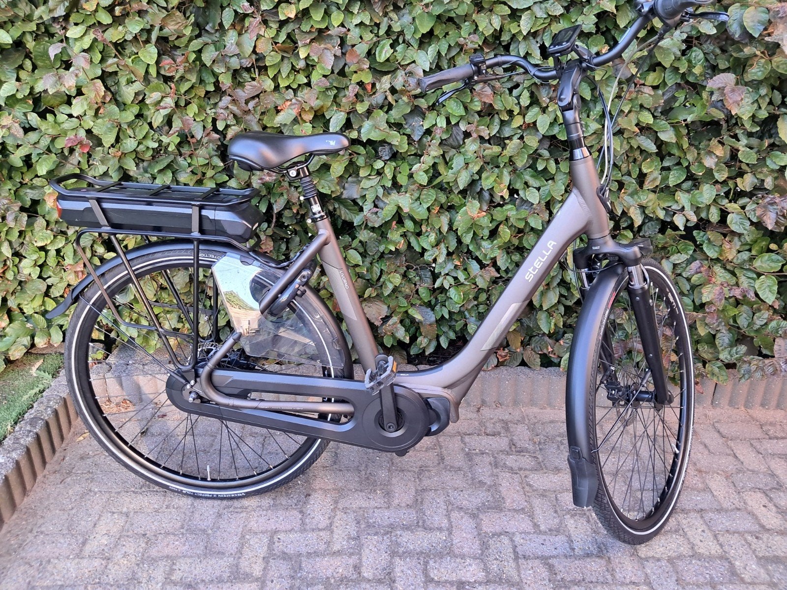 Stella livorno mds  1148 km Middenmotor  Shimano zgan, 51 tot 55 cm, Ophalen, Zo goed als nieuw, Overige merken
