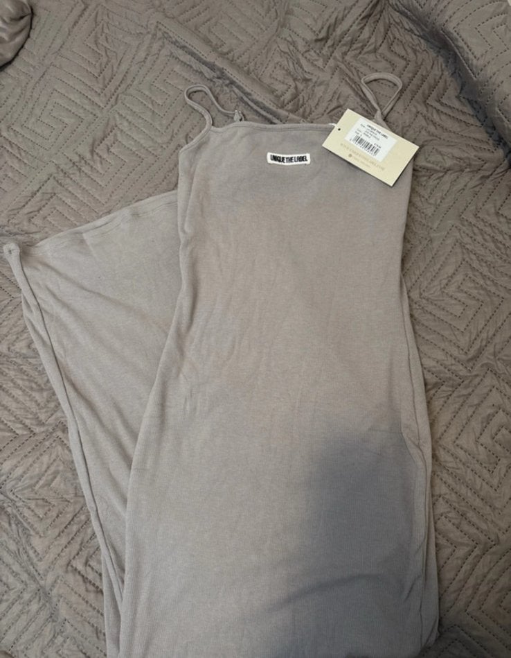 Unique the label jurk S, Ophalen of Verzenden, Nieuw, Onder de knie