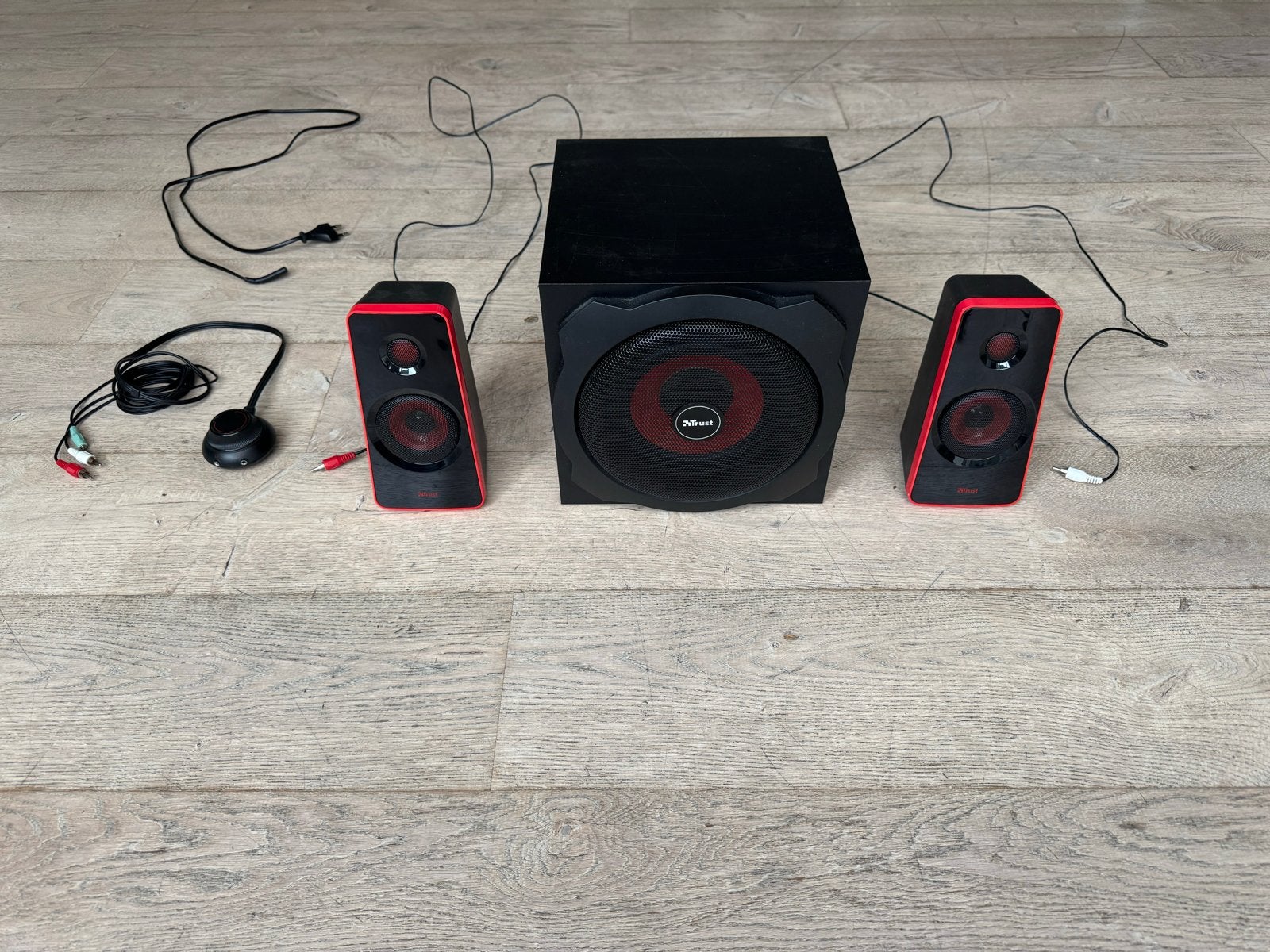 Trust Tytan 2.1 luidsprekerset met subwoofer, Overige merken, Gebruikt, MP3-aansluiting, Ophalen of Verzenden