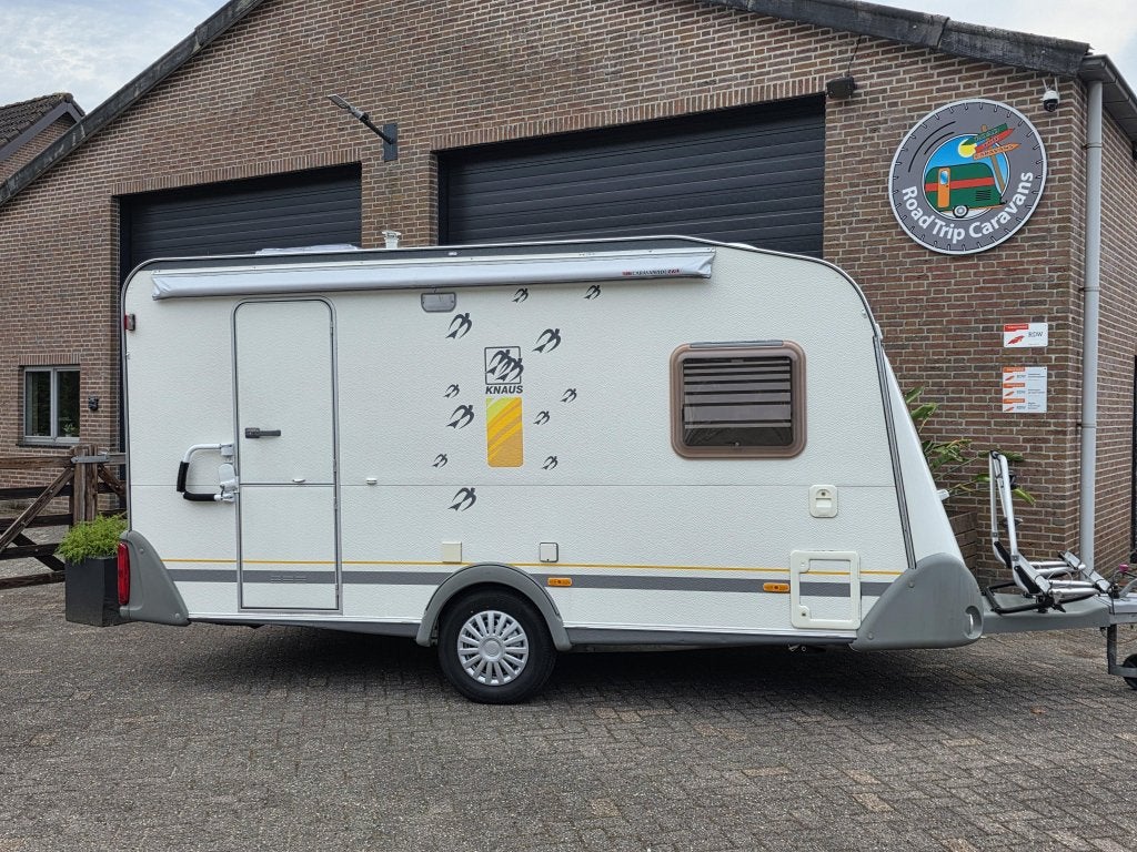 Knaus Südwind 400 TS / Frans bed / Zakluifel + zijw, Caravans en Kamperen, Bedrijf, Treinzit, 750 - 1000 kg, Overige typen