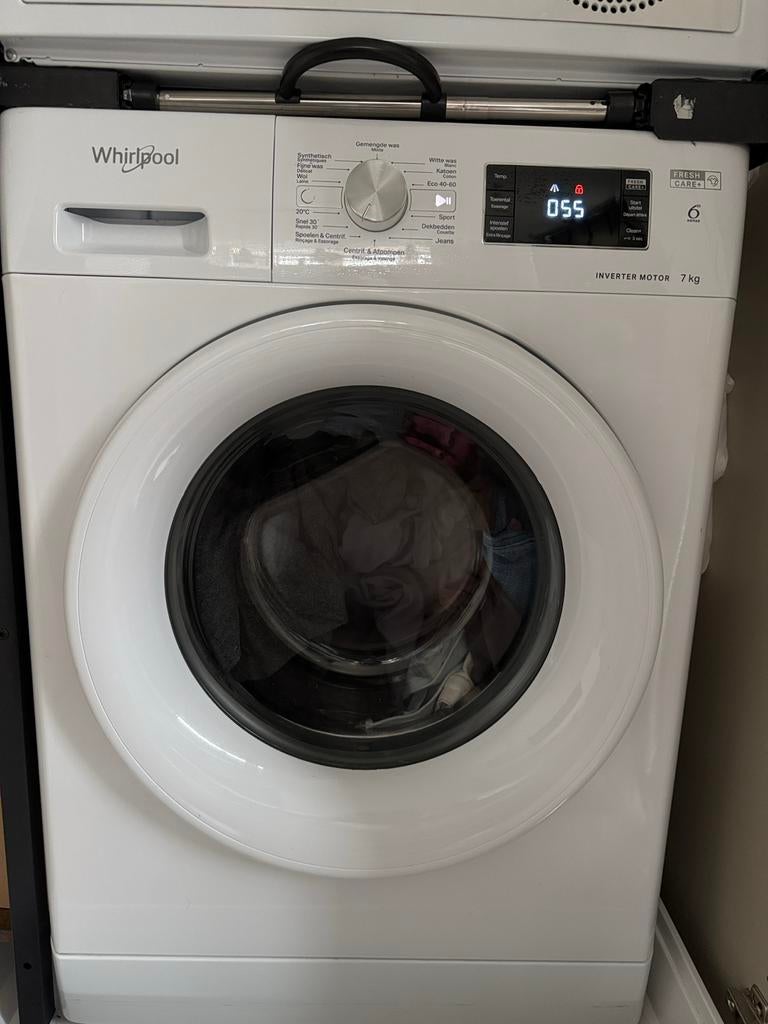 Whirlpool Wasmachine 6th sense 7 kg 4 jaar oud, Witgoed en Apparatuur, Wasmachines, Ophalen, 6 tot 8 kg, Minder dan 1200 toeren