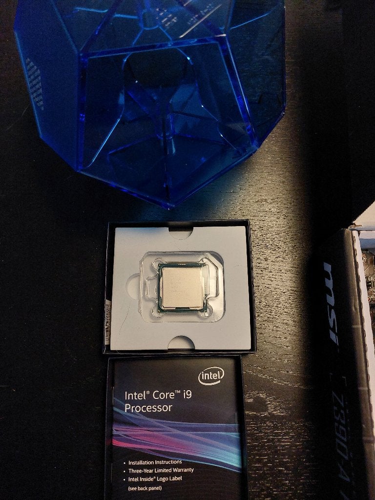 i9-9900k + z390 a Pro + 32G DDR4, Computers en Software, Barebones, Ophalen, Gebruikt