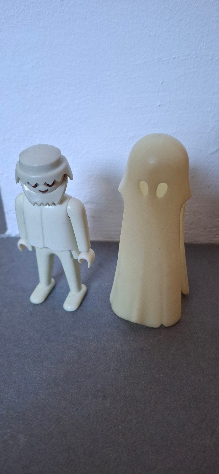 Playmobil  Geobra spookje - Glow in the dark- vintage 1974, Verzamelen, Ophalen of Verzenden, Gebruikt