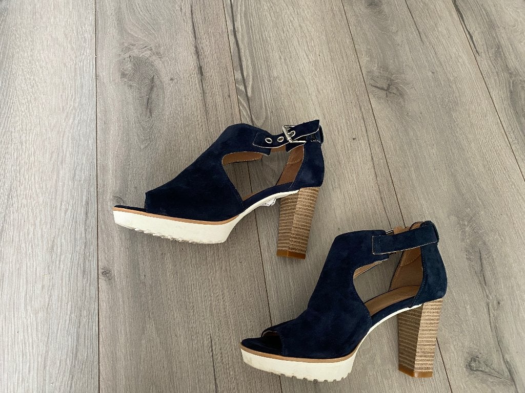 Manfield blauwe leren sandalen maat 38, Blauw, Zo goed als nieuw, Manfield, Sandalen of Muiltjes