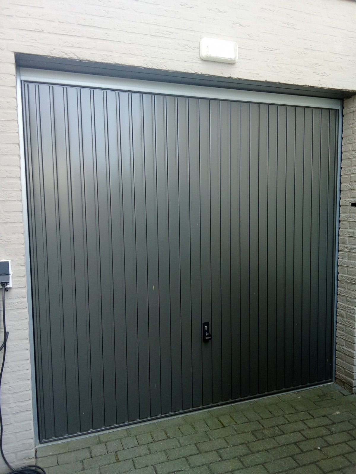 Kantel garagedeur Hörmann N80 RAL 7022, Ophalen, Garagedeur, Zo goed als nieuw, Metaal