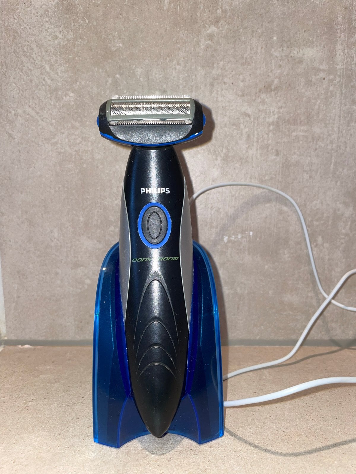 Philips Bodygroom BG2024/15 - Bodygroomer met oplaadstation, Verzenden, Gebruikt, Scheren en Epileren