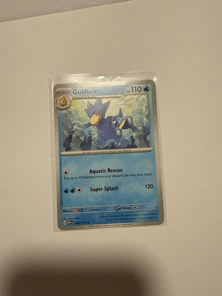 Pokémon kaart Goldduck 055/165, Ophalen of Verzenden, Zo goed als nieuw, Losse kaart