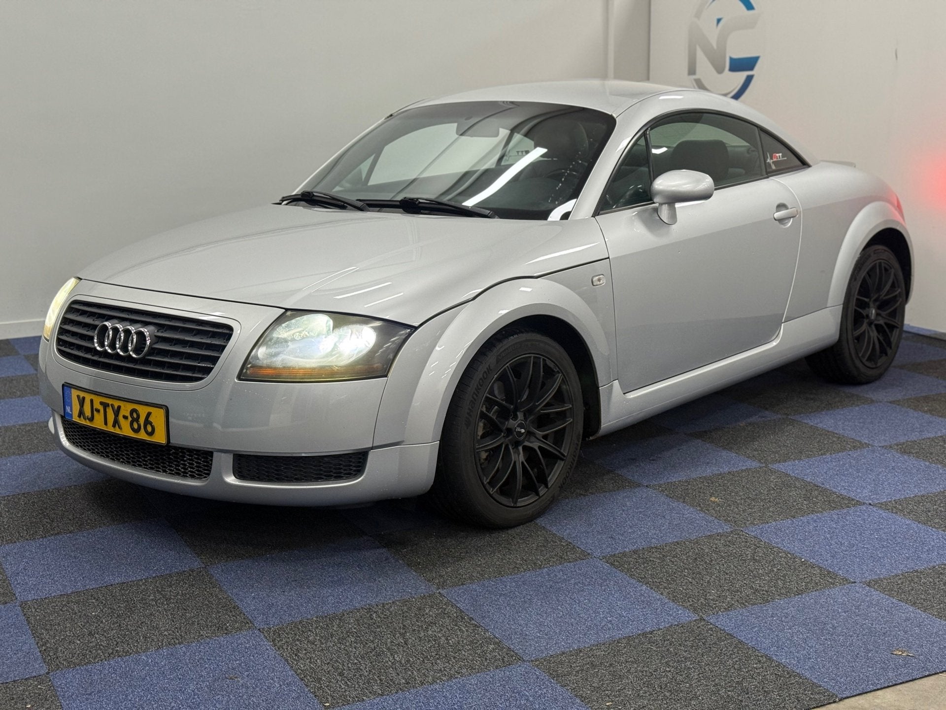 Audi TT 1.8 5V Turbo / NETTE AUTO / DEALER ONDERHOUDEN / RIJ, Dealer onderhouden, TT, Gebruikt, 4 cilinders