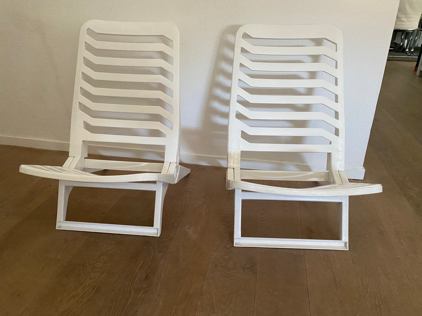 2 inklapbare stoeltjes, Tuin en Terras, Tuinstoelen, Ophalen, Zo goed als nieuw, Kunststof, Inklapbaar