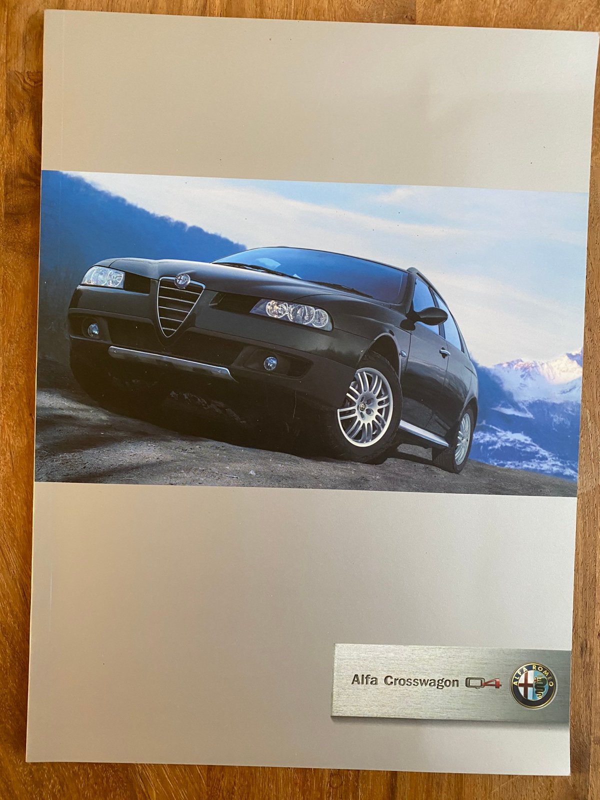 Alfa Crosswagon Q4 (2 folders), Ophalen of Verzenden, Nieuw, Alfa Romeo