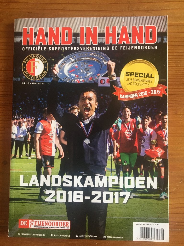 voetbalboek- Feijenoord special landskampioen 2016-2017, Ophalen of Verzenden, Zo goed als nieuw, Balsport