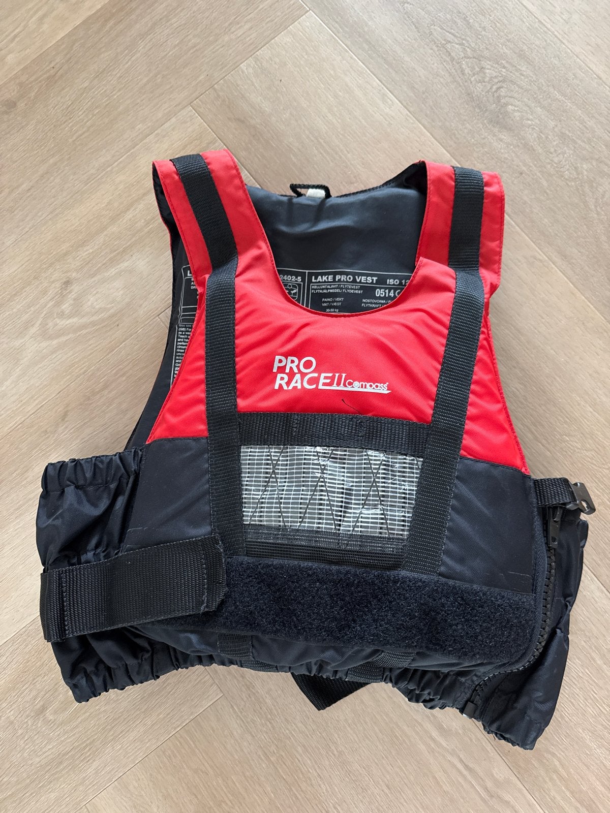 Reddingsvest/zwemvest Pro Race II Compac - 50-70 kg, Ophalen of Verzenden, Zo goed als nieuw, Dame of Heer, Reddingsvest of Zwemvest