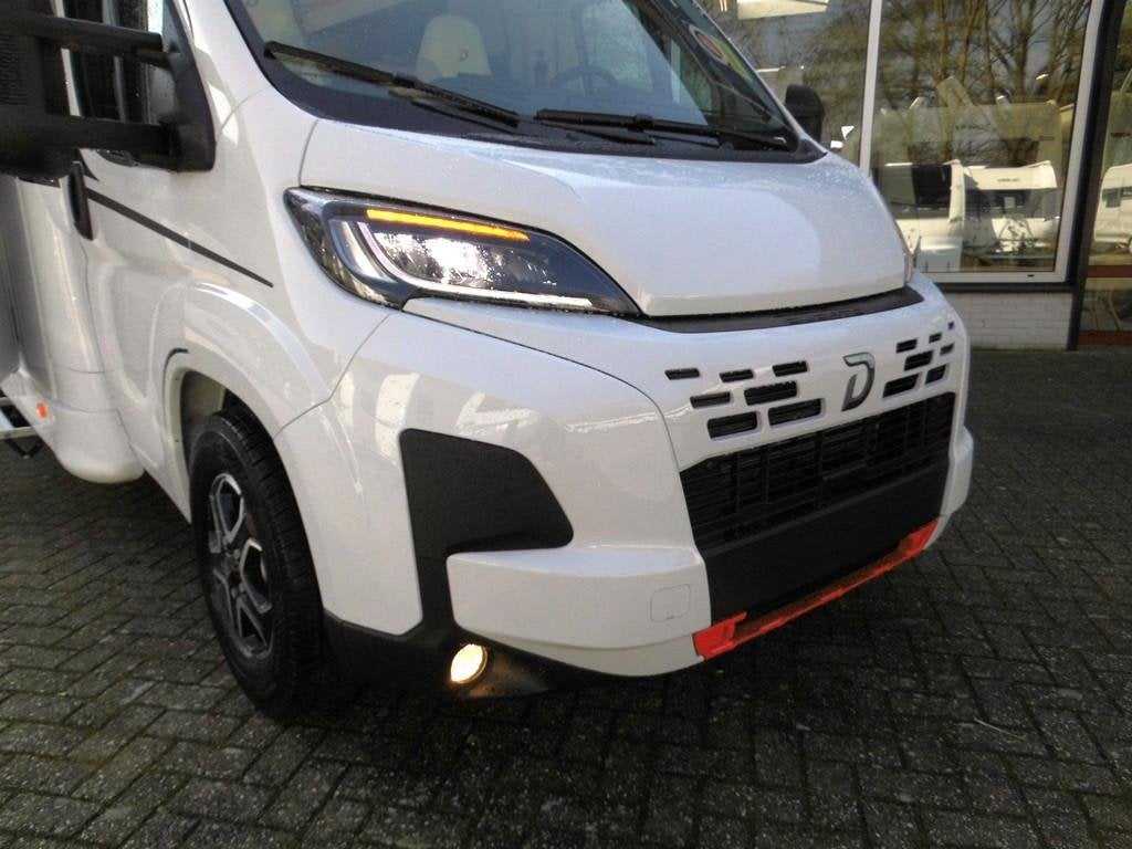 Dethleffs Just Camp T 6812 EB NU 12.699 EURO VOORDEEL! FULL, Caravans en Kamperen, Campers, Automaat, Chemisch toilet, Fiat, 6 tot 7 meter