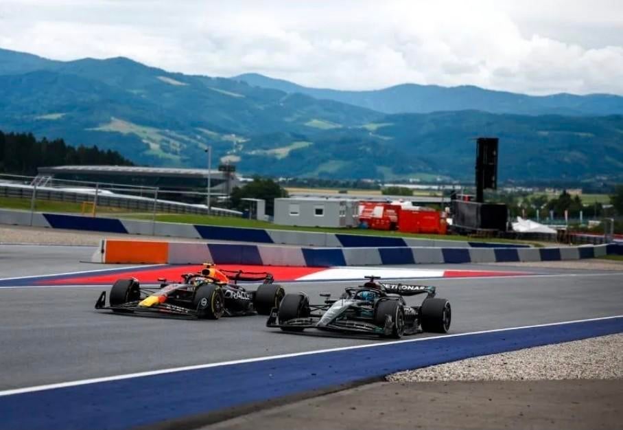 Te koop !!!

4x Weekend Tickets / Kaarten Grand Prix F1 Oost