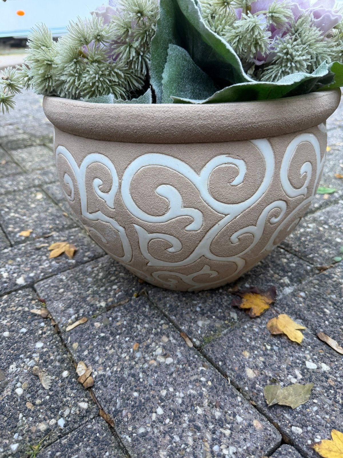Mooie grote pot met kunstbloemen, Gebruikt, Ophalen of Verzenden, Inclusief kunstbloemen, Meerkleurig