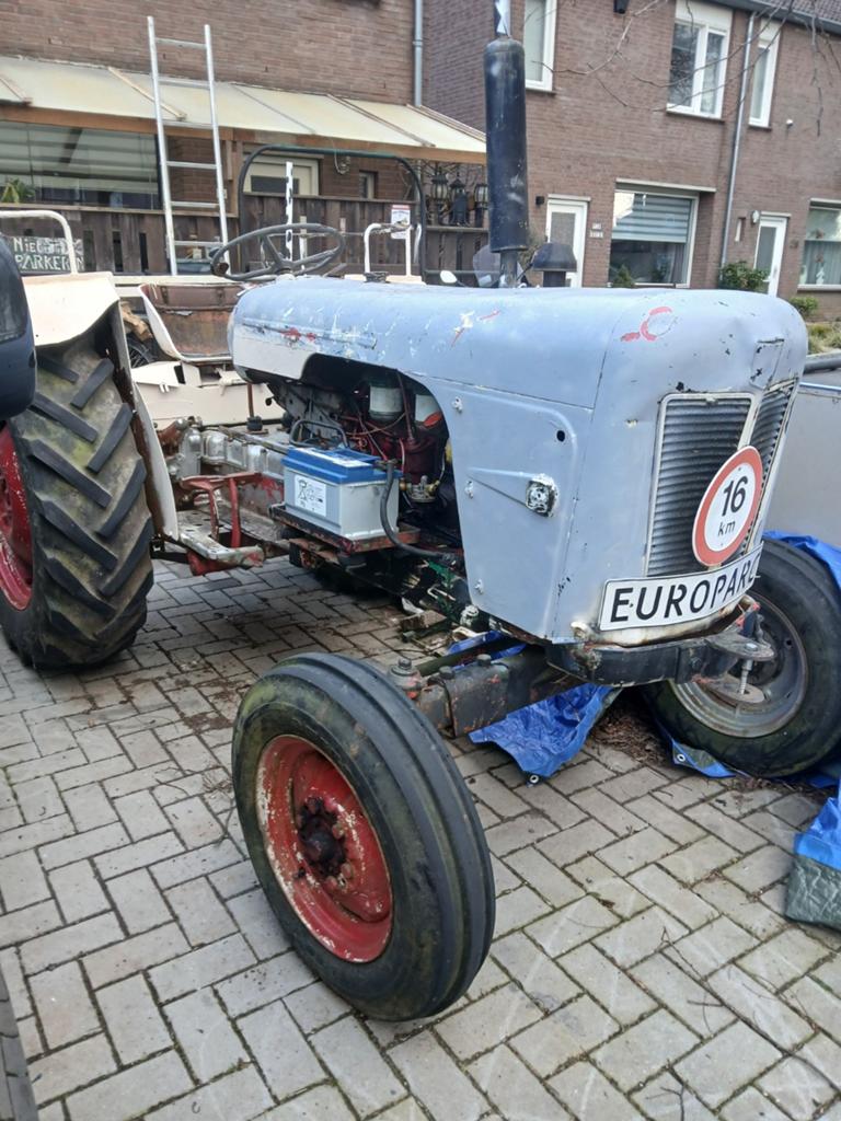 Oldtimer David brownTractor - Opknapper, Auto-onderdelen, Motor en Toebehoren, Ophalen of Verzenden
