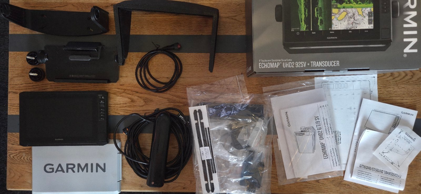 Garmin Echomap UHD2 92SV + GT56 Transducer  + Sunvisor, Ophalen, Zo goed als nieuw, Complete set