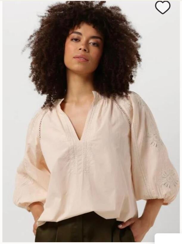 Aimee the label blouse met broderie, maat M, Kleding | Dames, Ophalen of Verzenden, Zo goed als nieuw, Maat 38/40 (M), Beige