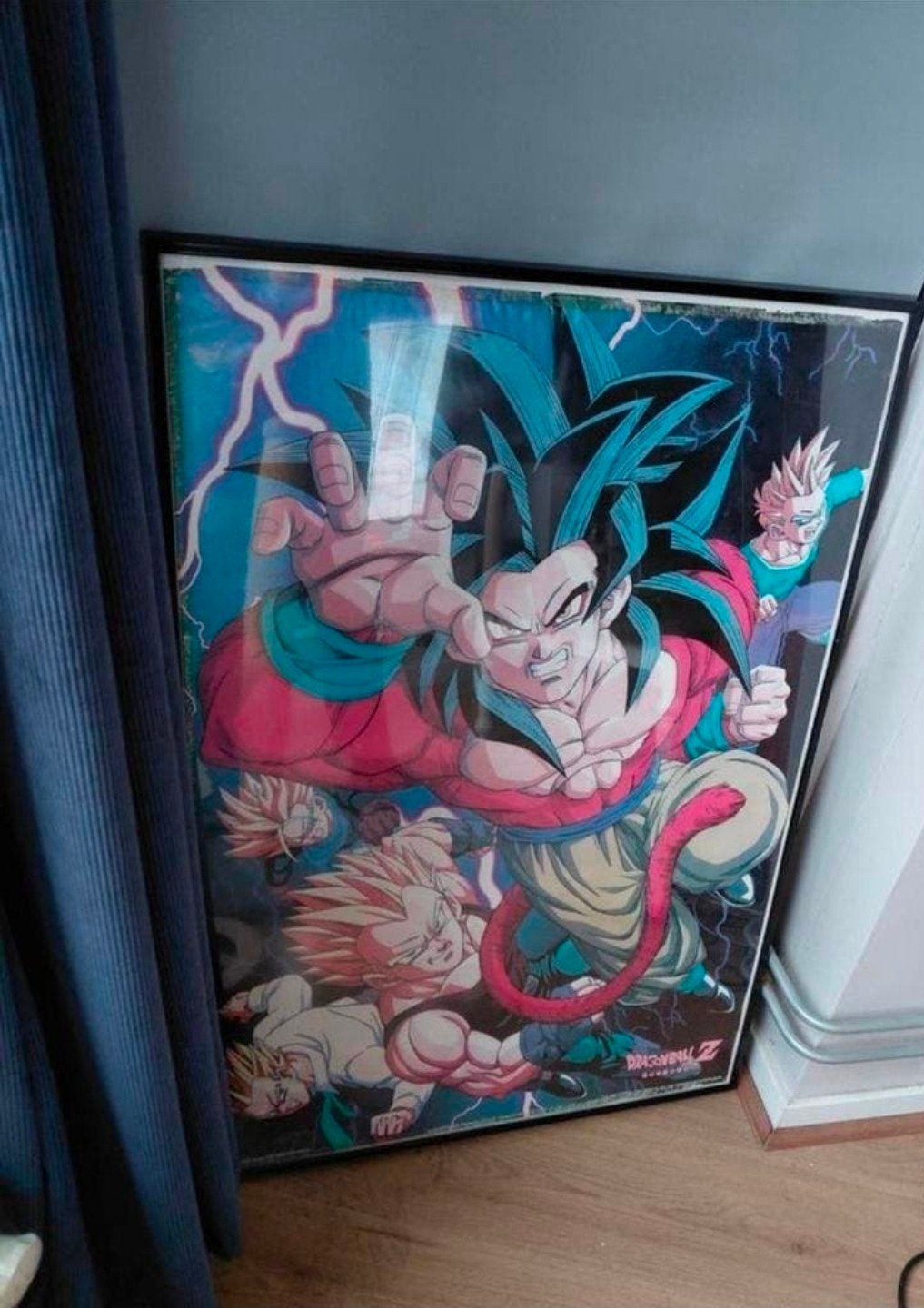 Dragon Ball GT deurposter 1989 Toei Animation. Ingelijst., Met lijst, Deurposter of groter, Ophalen of Verzenden, Film en Tv