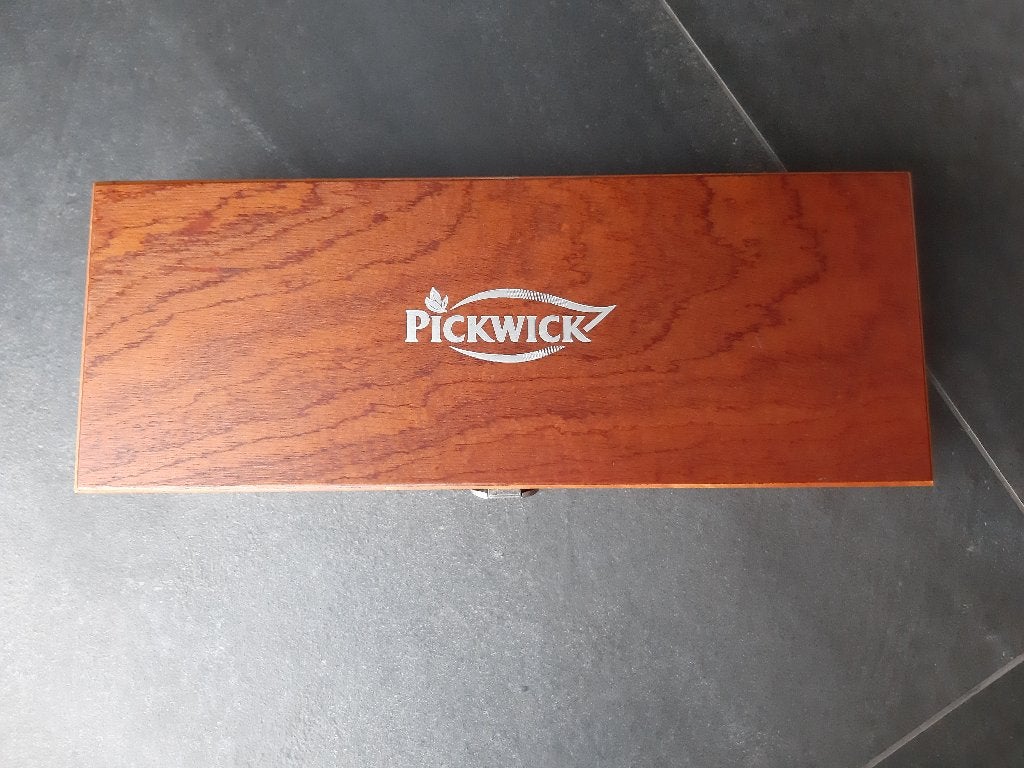 Pickwick houten theedoos, Hout, Ophalen of Verzenden, Zo goed als nieuw, Theedoos