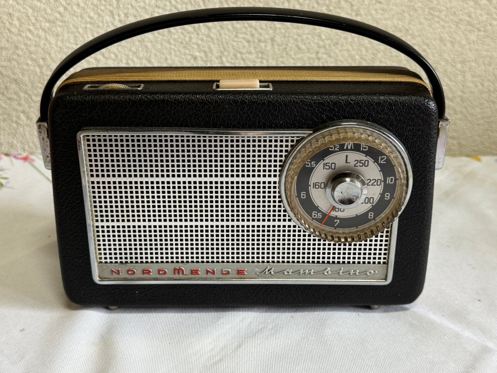 Oude transistor radio normende bambino zw pr incl vzk, Ophalen of Verzenden, Radio
