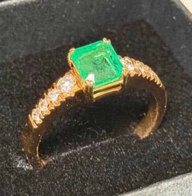 18K gouden ring natuurlijke VVS diamanten en smaragd 2.75ct!, Sieraden, Tassen en Uiterlijk, Ringen, 20 of groter, Ophalen of Verzenden