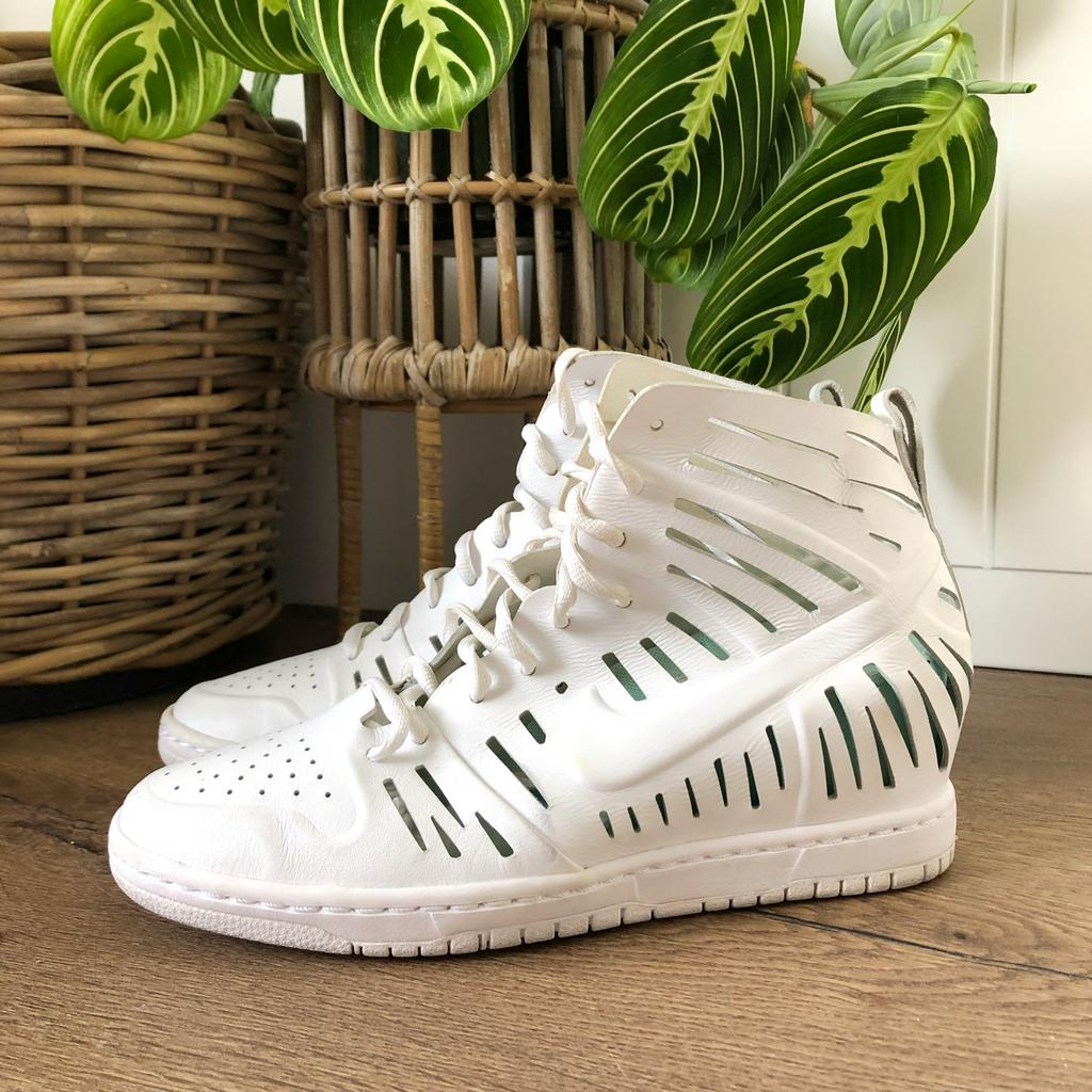 Nike Dunk Sky Hi Cut Out Premium - Witte Sneakers maat 40, Kleding | Dames, Schoenen, Ophalen of Verzenden, Zo goed als nieuw