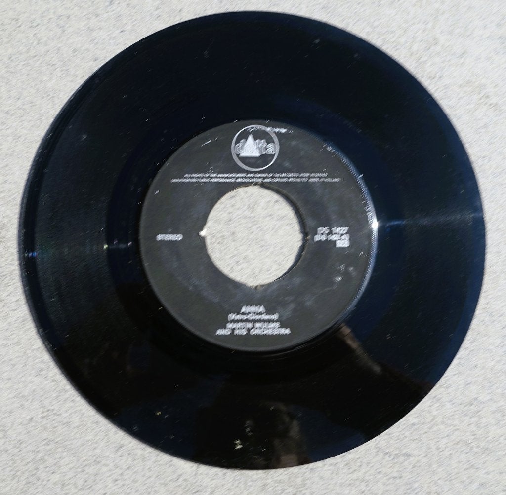 Martin Williams And His Orchestra - Anna 7'' vinyl single, Beschermende buitenhoes, Ophalen of Verzenden, Gebruikt, Overige genres