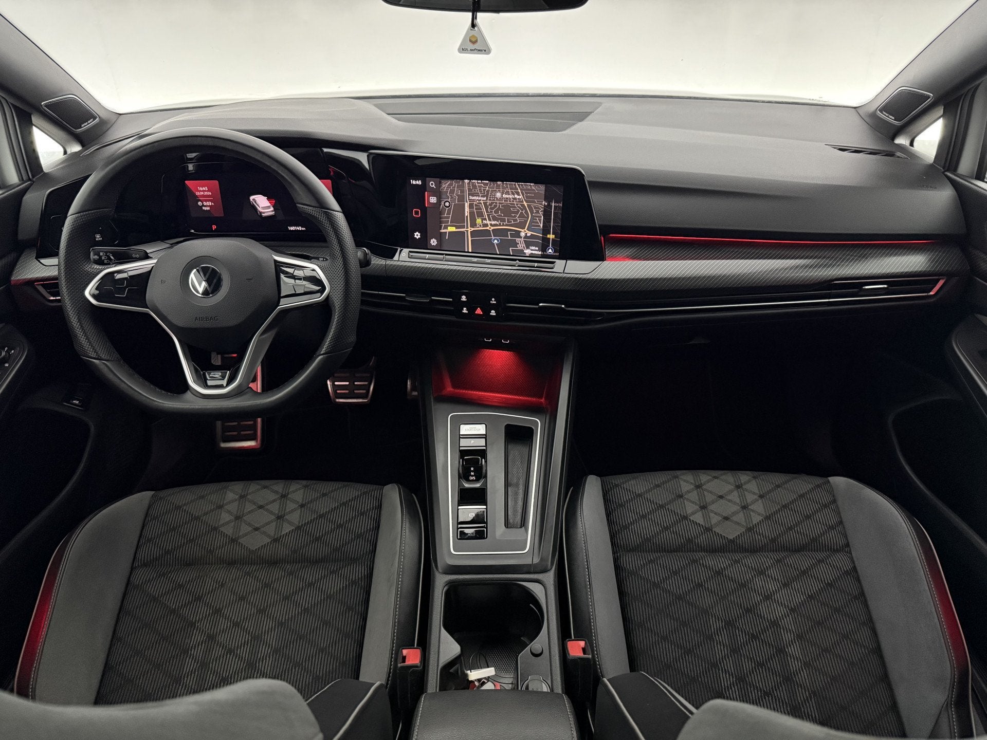 Volkswagen Golf Variant 1.5 eTSI R-Line | Virtual | Sfeer |, Auto's, 1325 kg, Euro 6, 4 cilinders, 150 pk
